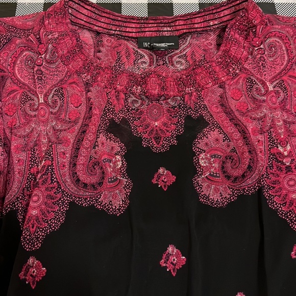 Pink and Black Top with Black Tank. - Picture 3 of 11